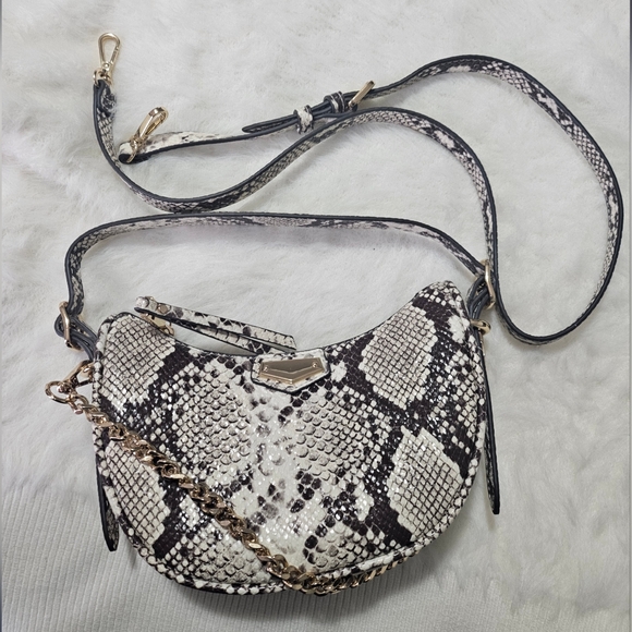 Aldo Handbags - ALDO Snake-Print Zip Clutch in Black & Cream with Gold Hardware -NWOT